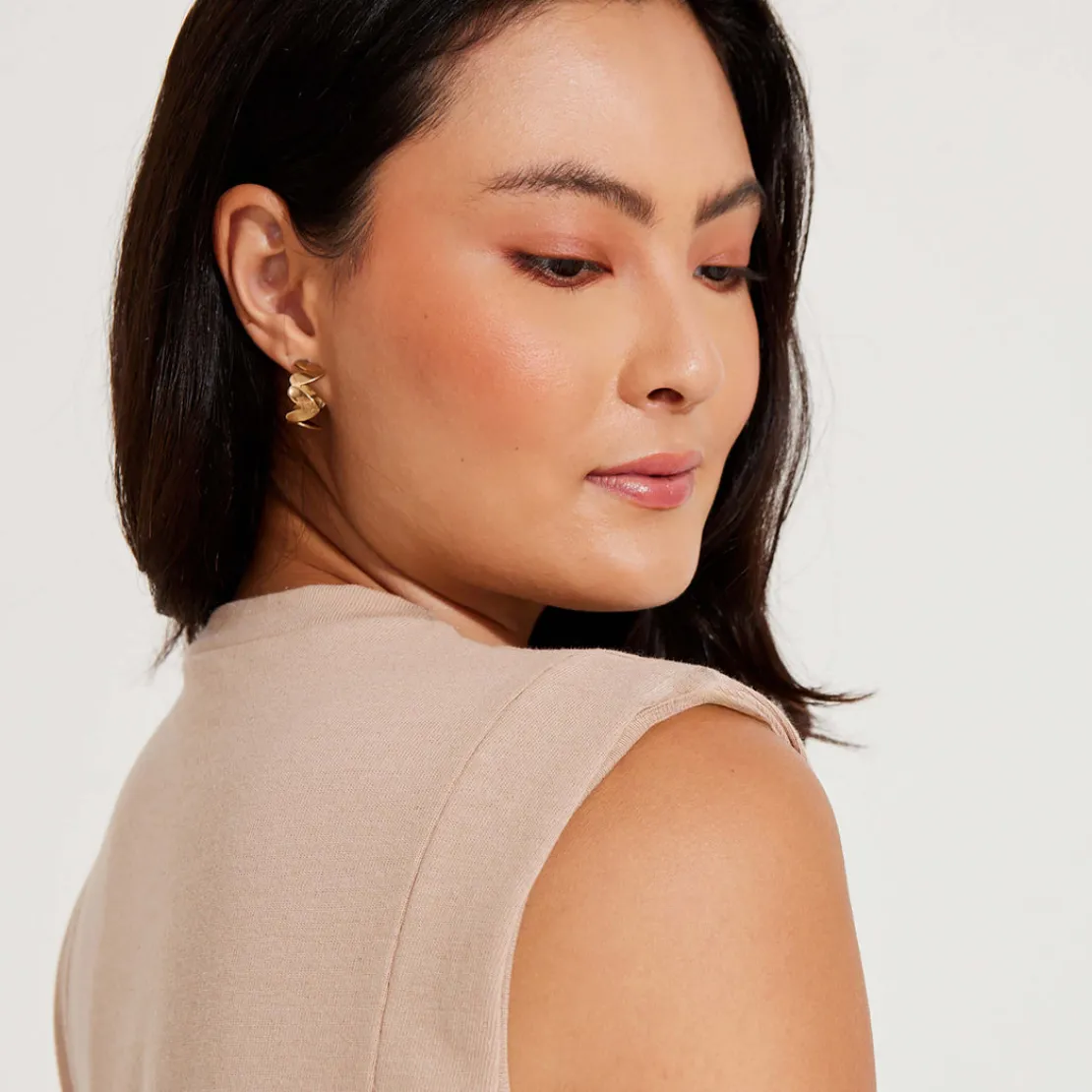Blusas E Casacos | Tricot>Basico.com Blusa Malha Tricot Feminina - Bege Camel