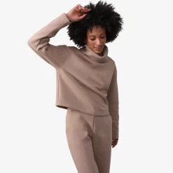 Blusas E Casacos | Moletons>Basico.com Blusa Moletom Flanelado Gola Rolê Feminina - Bege Camel