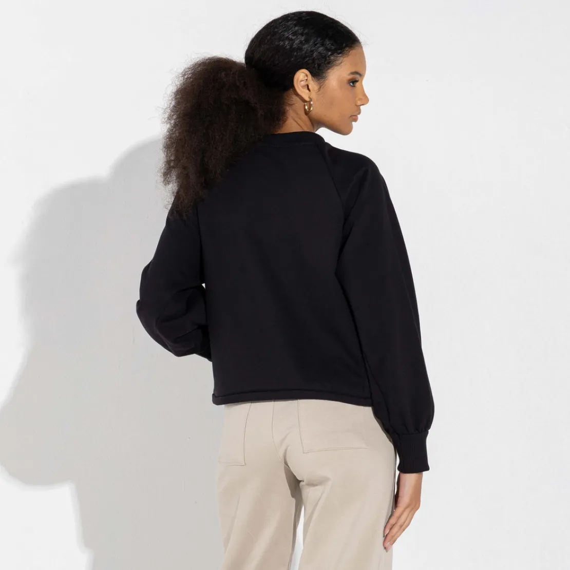 Blusas E Casacos | Moletons>Basico.com Blusão Moletom Leve Feminino - Preto