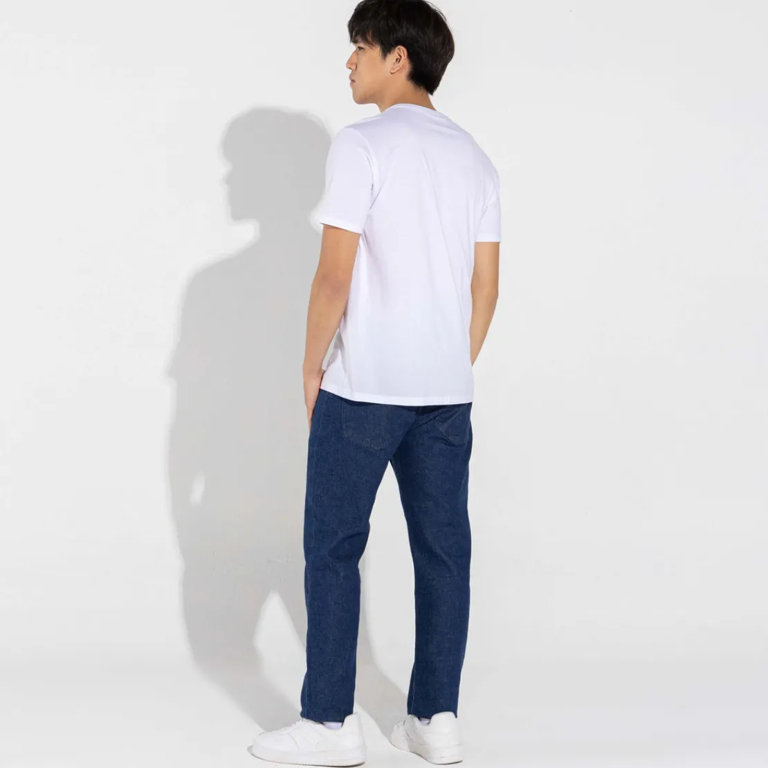 Camisetas>Basico.com Camiseta Algodão Premium Gola V Masculina | Everyday Collection - Bran