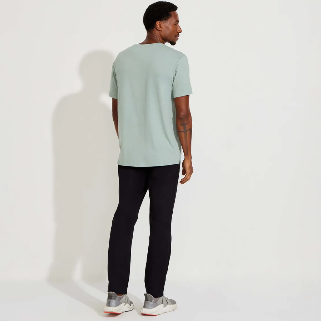 Linho | Camisetas>Basico.com Camiseta Malha Linho Masculina - Verde Chá