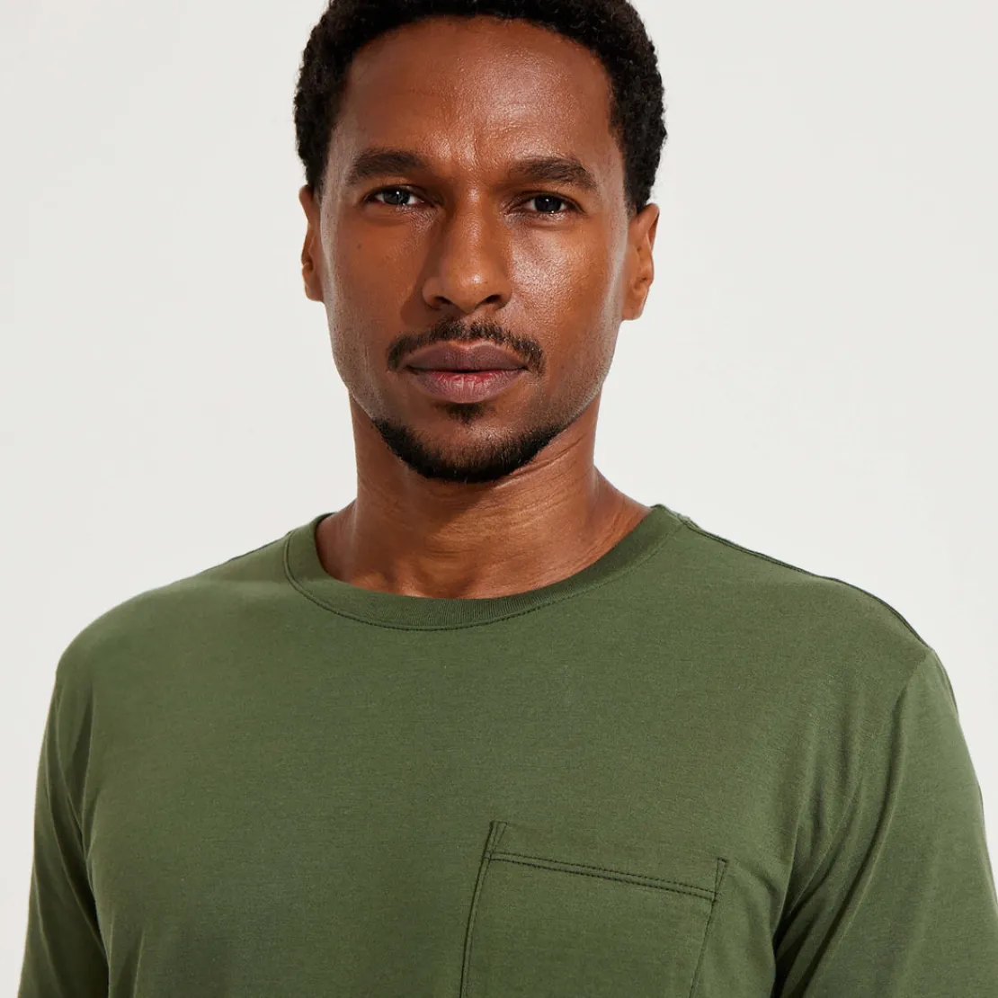Algodão Pima | Camisetas>Basico.com Camiseta Pima Bolso Masculina | Life Collection - Verde Figo