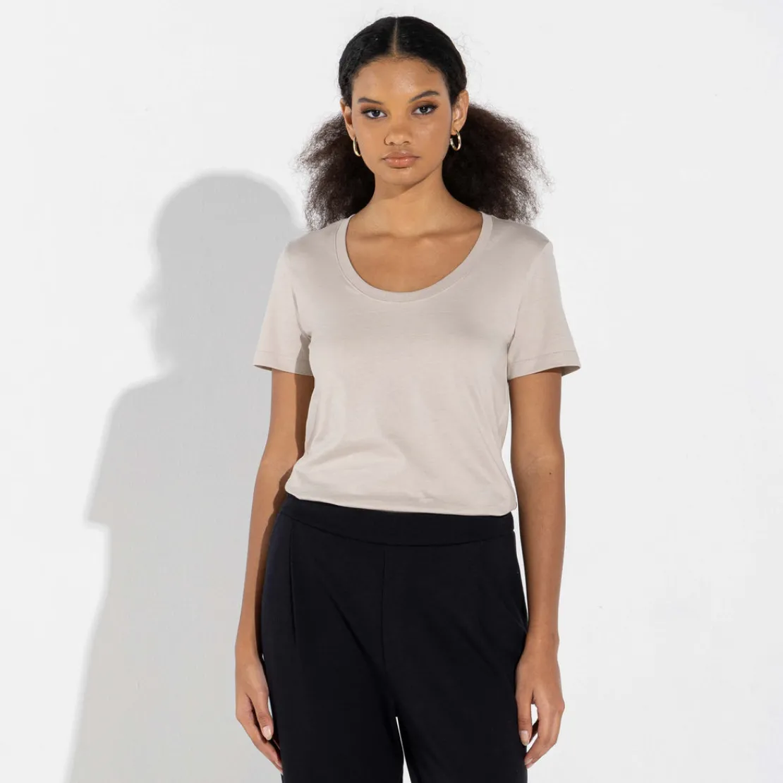 Camisetas | Algodão Pima>Basico.com Camiseta Pima Gola U Feminina | Life Collection - Bege Aveia