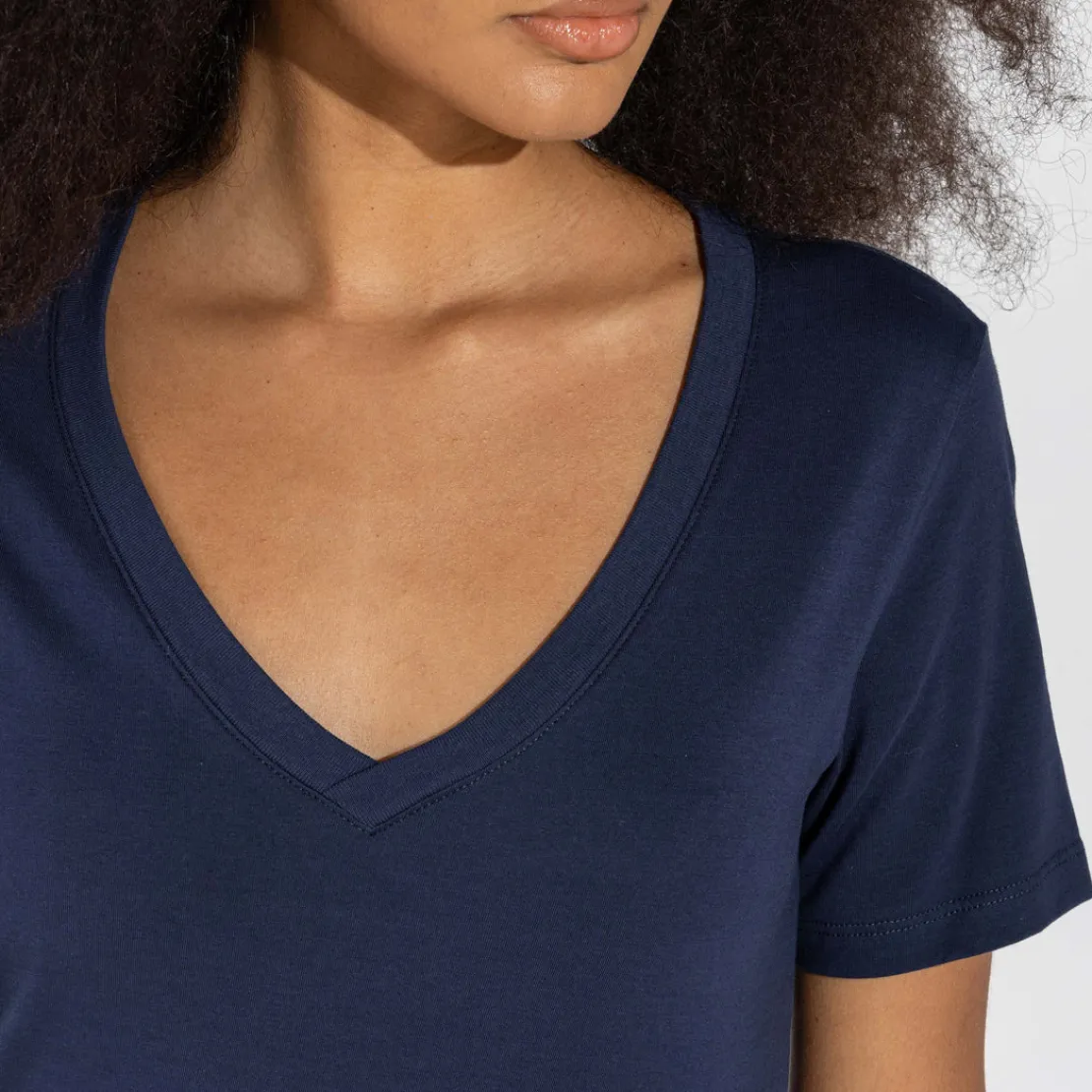 Algodão Pima | Camisetas>Basico.com Camiseta Pima Gola V Feminina | Life Collection - Azul Marinho