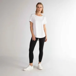 Camisetas>Basico.com Travel T-shirt Barra Arredondada Feminina - Branco