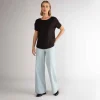 Camisetas>Basico.com Travel T-shirt Barra Arredondada Feminina - Preto